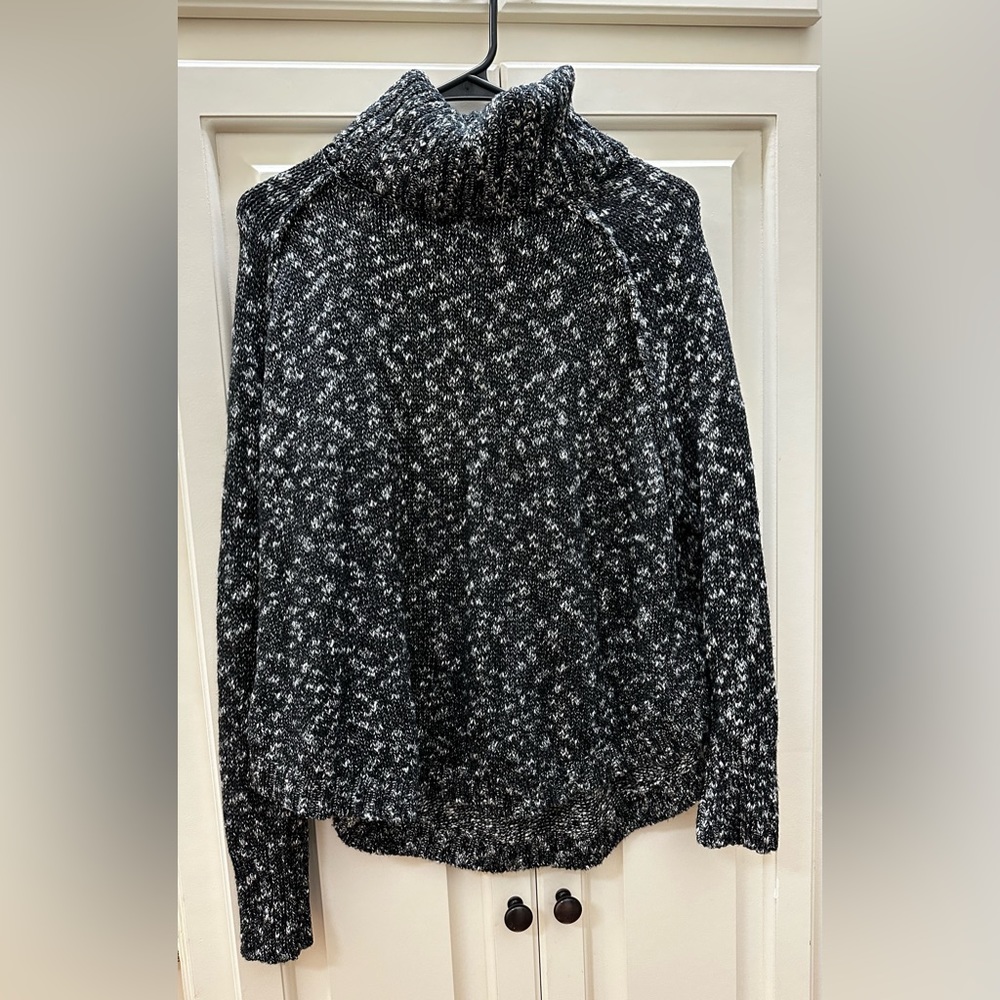 Lucky Brand sweater